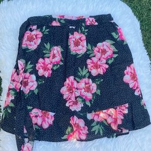 🌹Planet Gold Floral Skirt